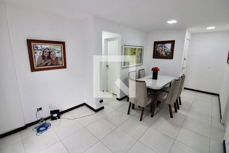 Apartamento à venda com 83m², 3 quartos e 1 vaga Apartamento à venda com 83m², 3 quartos e 1 vagaSala