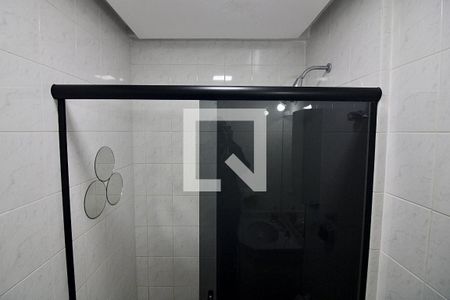 Apartamento à venda com 83m², 3 quartos e 1 vaga Apartamento à venda com 83m², 3 quartos e 1 vagaBanheiro Social