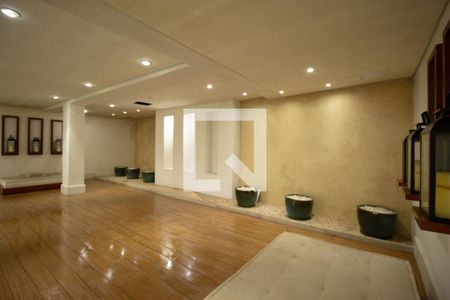 Apartamento à venda com 65m², 1 quarto e 1 vaga Apartamento à venda com 65m², 1 quarto e 1 vagaPiscina Coberta