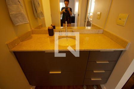 Apartamento à venda com 65m², 1 quarto e 1 vaga Apartamento à venda com 65m², 1 quarto e 1 vagaBanheiro da Suíte