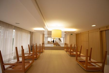 Apartamento à venda com 65m², 1 quarto e 1 vaga Apartamento à venda com 65m², 1 quarto e 1 vagaÁrea comum - Salão de festas