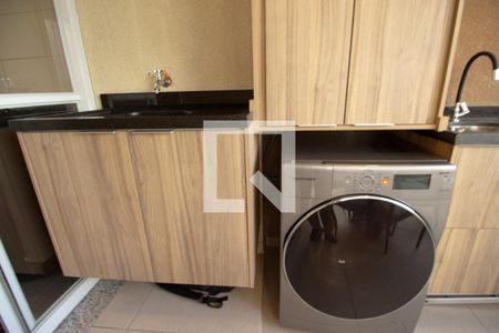 Apartamento à venda com 65m², 1 quarto e 1 vaga Apartamento à venda com 65m², 1 quarto e 1 vagaÁrea de Serviço