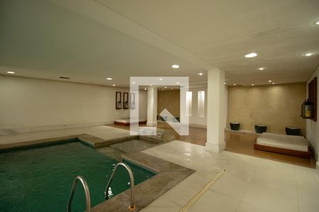 Apartamento à venda com 65m², 1 quarto e 1 vaga Apartamento à venda com 65m², 1 quarto e 1 vagaPiscina Coberta