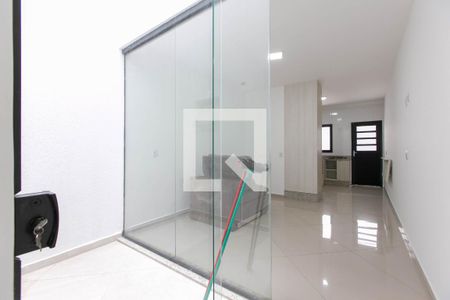 Casa à venda com 120m², 3 quartos e 2 vagas Casa à venda com 120m², 3 quartos e 2 vagasSala de Jantar