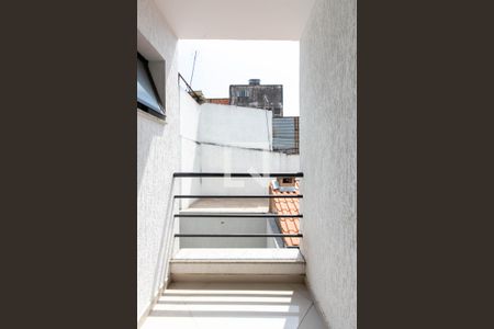 Casa à venda com 120m², 3 quartos e 2 vagas Casa à venda com 120m², 3 quartos e 2 vagasVaranda - Suíte