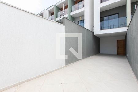 Casa à venda com 120m², 3 quartos e 2 vagas Casa à venda com 120m², 3 quartos e 2 vagasGaragem