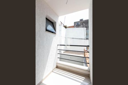 Casa à venda com 120m², 3 quartos e 2 vagas Casa à venda com 120m², 3 quartos e 2 vagasVaranda - Suíte