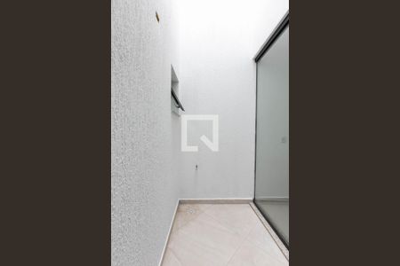 Casa à venda com 120m², 3 quartos e 2 vagas Casa à venda com 120m², 3 quartos e 2 vagasJardim de Inverno