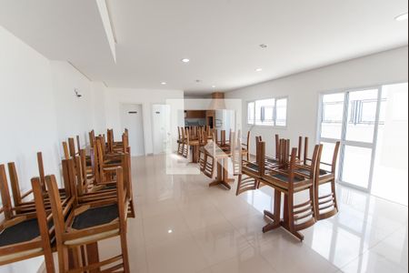 Apartamento para alugar com 75m², 2 quartos e 1 vaga Apartamento para alugar com 75m², 2 quartos e 1 vagaÁrea comum - Salão de festas