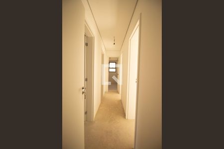 Apartamento à venda com 165m², 4 quartos e 2 vagasCorredor