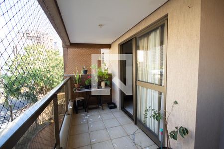 Sacada de apartamento para alugar com 4 quartos, 142m² em Jardim Sao Luiz, Ribeirão Preto