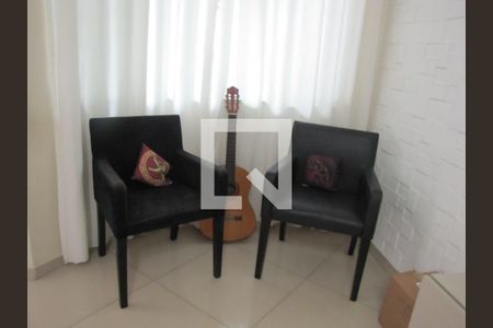 Sala de casa para alugar com 3 quartos, 148m² em Vila Constança, São Paulo