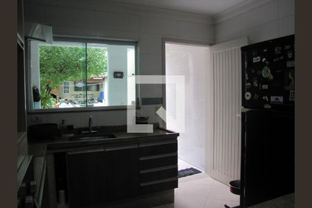 Casa para alugar com 148m², 3 quartos e 2 vagasCozinha