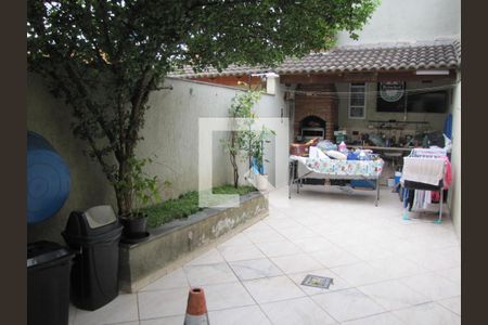 Casa para alugar com 148m², 3 quartos e 2 vagasQuintal