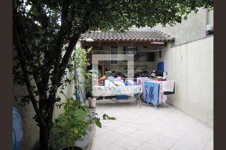 Casa para alugar com 148m², 3 quartos e 2 vagasQuintal