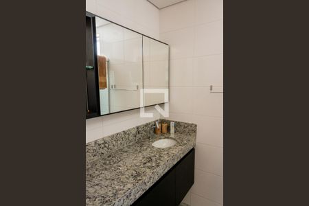 Apartamento à venda com 156m², 3 quartos e 2 vagasBanheiro Suíte