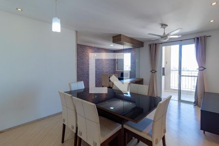 Sala 1 ambiente  de apartamento para alugar com 2 quartos, 75m² em Usina Piratininga, São Paulo