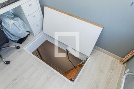 Casa à venda com 240m², 3 quartos e 3 vagasAcesso sótão