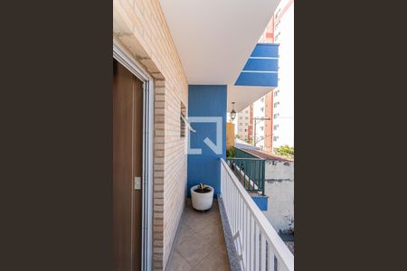 Casa à venda com 240m², 3 quartos e 3 vagasVaranda suite 2