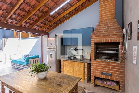 Casa à venda com 240m², 3 quartos e 3 vagasÁrea de serviço e espaço gourmet