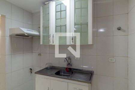 Cozinha de apartamento para alugar com 1 quarto, 40m² em Santa Cecília, São Paulo