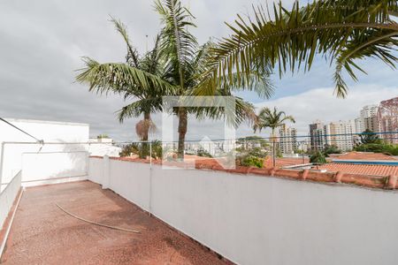 Casa à venda com 268m², 4 quartos e 3 vagasQuintal