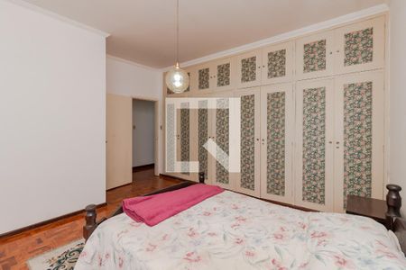 Casa à venda com 268m², 4 quartos e 3 vagasQuarto 2