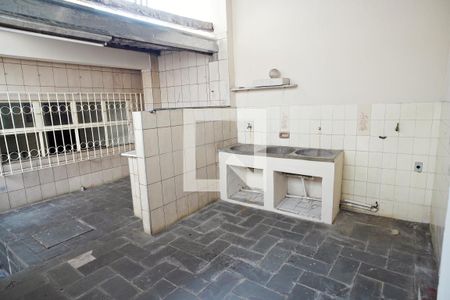 Casa para alugar com 250m², 4 quartos e 2 vagasÁrea de Serviço