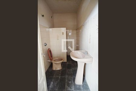 Casa para alugar com 250m², 4 quartos e 2 vagasBanheiro 3