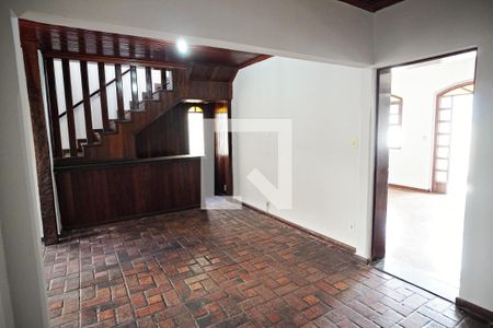 Casa para alugar com 250m², 4 quartos e 2 vagasSala 3