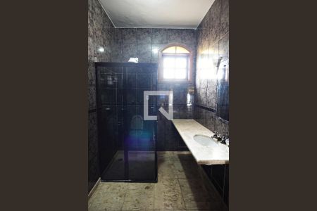 Casa para alugar com 250m², 4 quartos e 2 vagasBanheiro 1