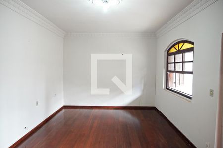 Casa para alugar com 250m², 4 quartos e 2 vagasSala 1