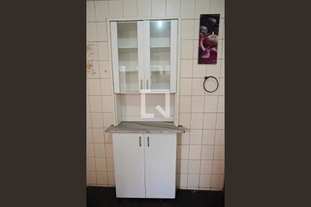 Casa para alugar com 250m², 4 quartos e 2 vagasCozinha - Armários