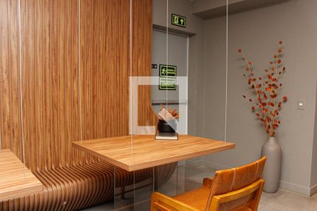 Studio à venda com 2552m², 1 quarto e 1 vaga Studio à venda com 2552m², 1 quarto e 1 vagaÁrea comum