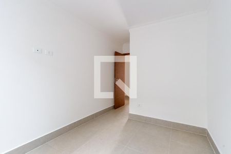 Casa à venda com 120m², 3 quartos e 2 vagasSuíte 2