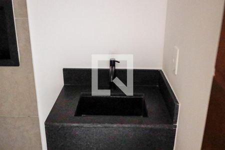 Casa à venda com 120m², 3 quartos e 2 vagasBanheiro da Suíte 2