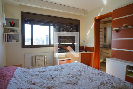 Suíte de apartamento à venda com 2 quartos, 98m² em Petrópolis, Porto Alegre