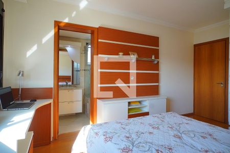 Suíte de apartamento à venda com 2 quartos, 98m² em Petrópolis, Porto Alegre