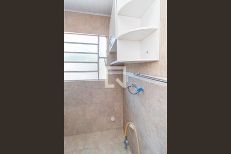 Banheiro de apartamento para alugar com 1 quarto, 30m² em Jardim Carvalho, Porto Alegre
