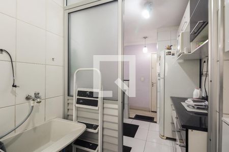 Apartamento à venda com 60m², 3 quartos e 1 vagaÁrea de Serviço