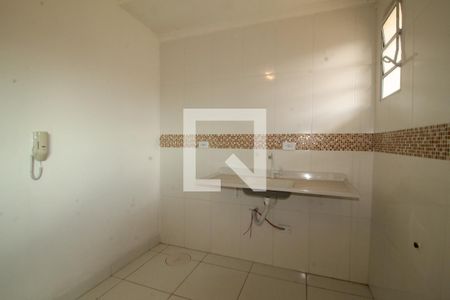 Sala/Cozinha de apartamento à venda com 1 quarto, 27150m² em Vila Araguaia, São Paulo