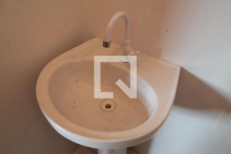 Apartamento para alugar com 27150m², 1 quarto e sem vagaBanheiro