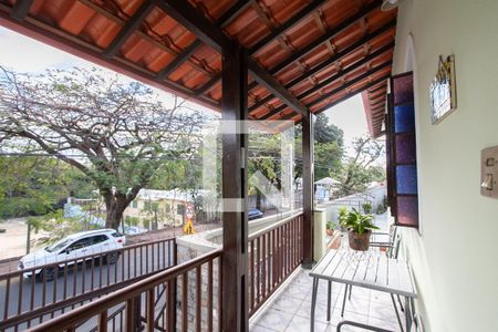 Varanda Sala de Estar de casa à venda com 3 quartos, 169m² em Itapoã, Belo Horizonte