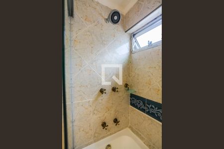 Apartamento à venda com 128m², 3 quartos e 2 vagas Apartamento à venda com 128m², 3 quartos e 2 vagasSuíte - Banheiro