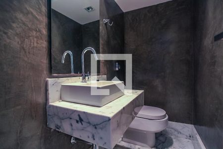 Apartamento à venda com 128m², 3 quartos e 2 vagas Apartamento à venda com 128m², 3 quartos e 2 vagasLavabo