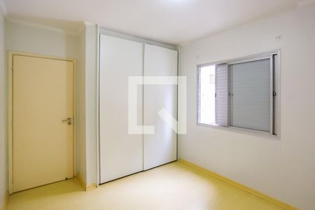 Apartamento à venda com 128m², 3 quartos e 2 vagas Apartamento à venda com 128m², 3 quartos e 2 vagasQuarto 2