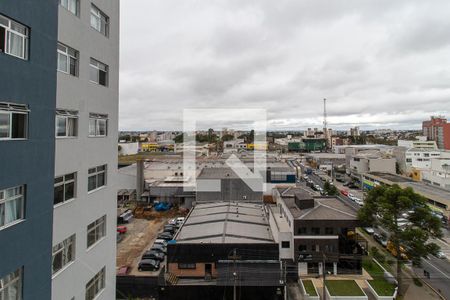Vista do Quarto 1 de apartamento para alugar com 3 quartos, 60m² em Novo Mundo, Curitiba