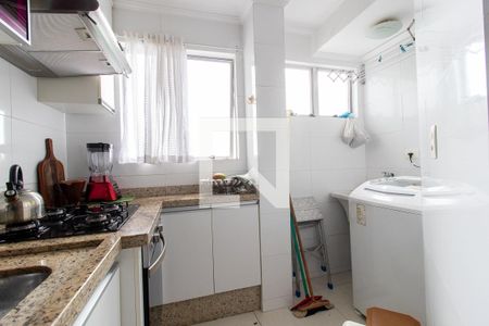 Apartamento para alugar com 60m², 3 quartos e 1 vaga Apartamento para alugar com 60m², 3 quartos e 1 vagaCozinha e Área de Serviço