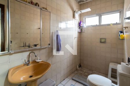 Casa à venda com 178m², 3 quartos e 3 vagasBanheiro da Suíte