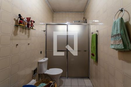 Casa à venda com 178m², 3 quartos e 3 vagasBanheiro Corredor